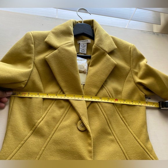 NWT Vertigo ParisSolid Notch Collar Size XS - Picture 4 of 13